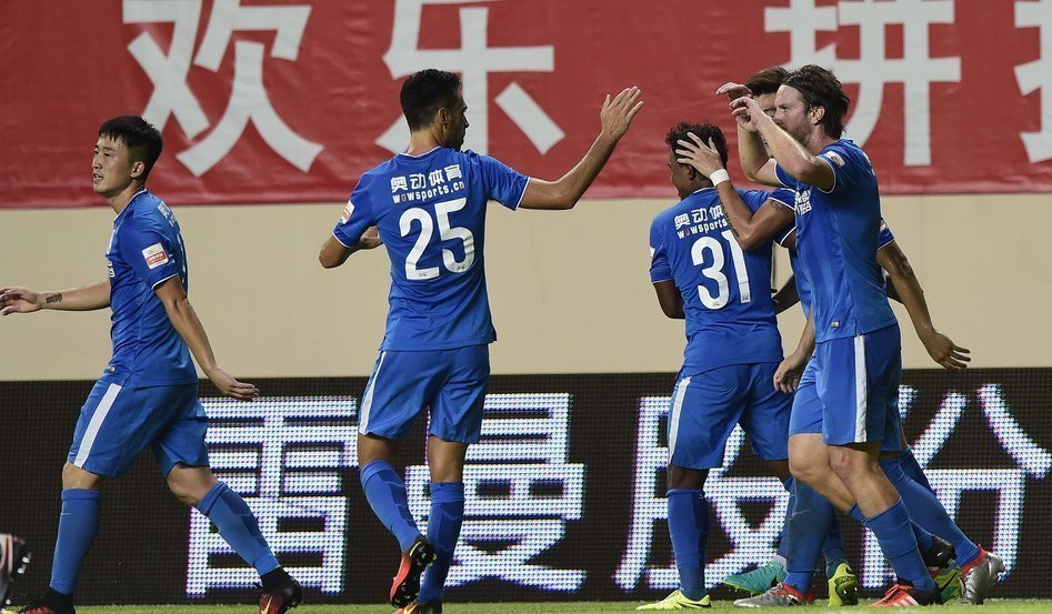 半岛体育电竞-包含劲敌比拼：女足赛场剑拔弩张的词条