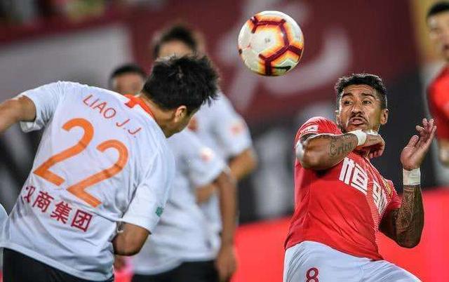 鲁能客场大胜苏宁，领跑积分榜的简单介绍