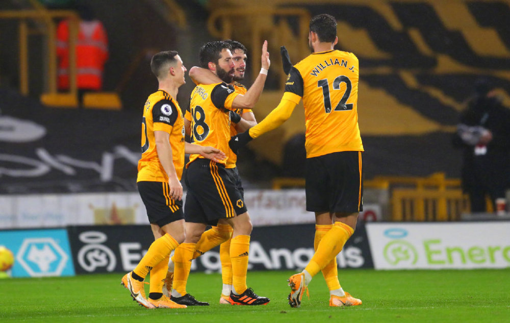 半岛体育网站入口-罗马上演逆转好戏，积分榜排名一路攀升的简单介绍