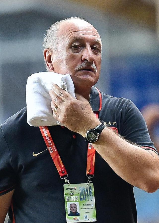 半岛体育app下载-恒大客场逆转富力，取得宝贵三分