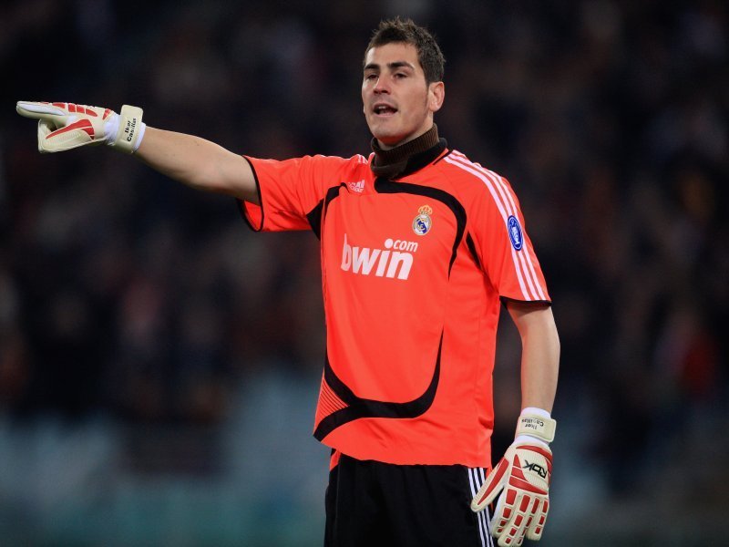 卡利亚里球员成功克服困难获得胜利的简单介绍 卡利亚里球员成功克服困难获得胜利的简单介绍