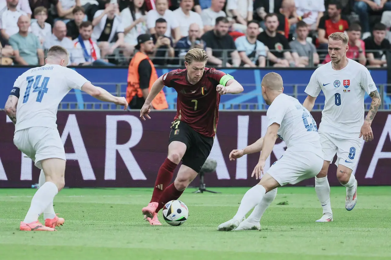 B体育体育网页版-欧洲顶级足球联赛中一支实力雄厚的球队表现亮眼的简单介绍