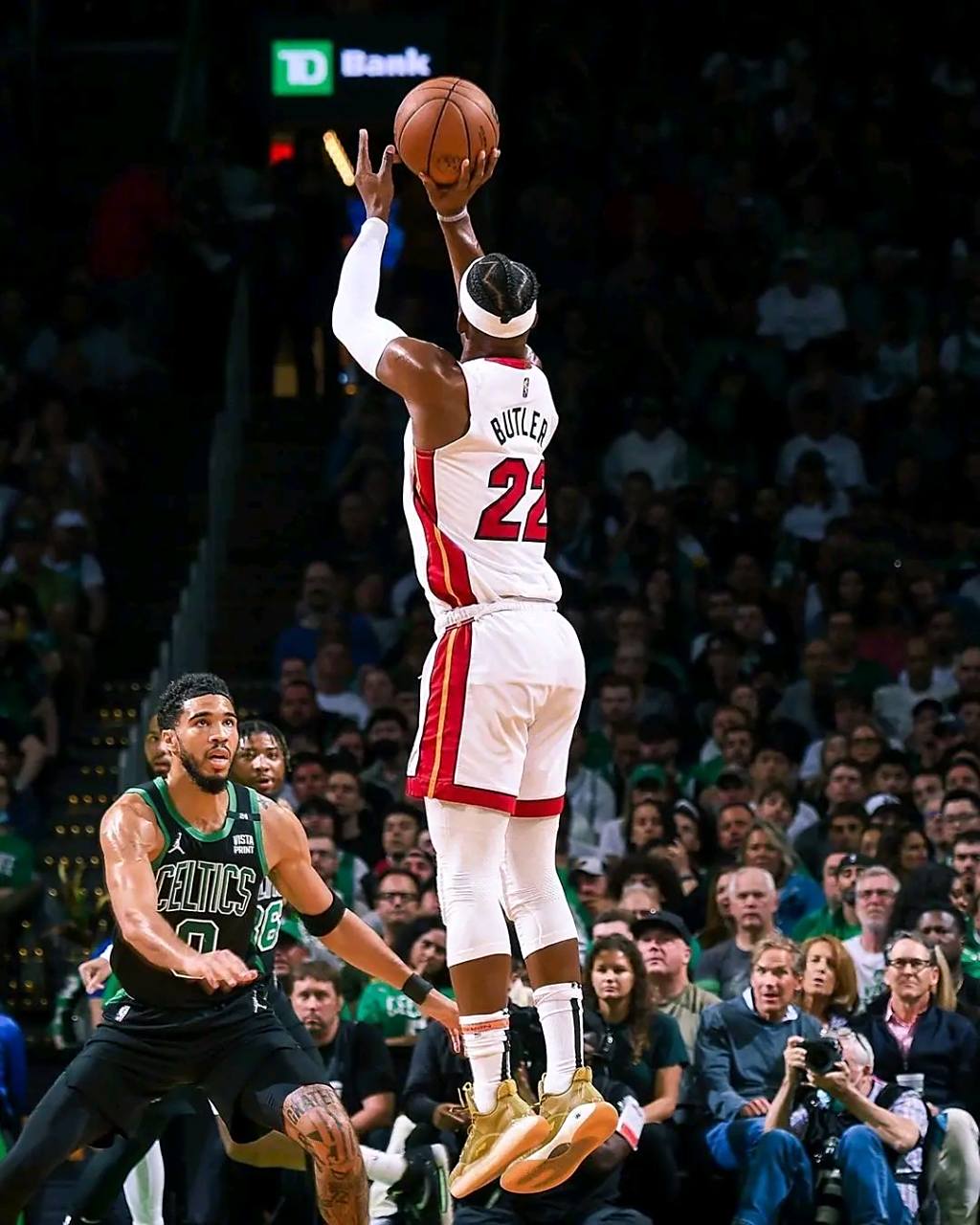 热火惜败魔术,巴特勒表现出色 热火惜败魔术,巴特勒表现出色